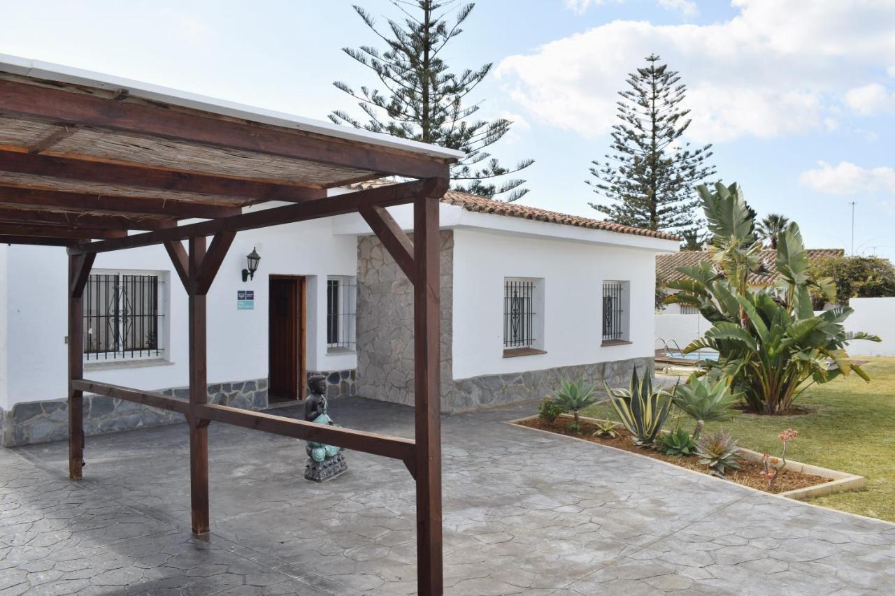 Villa María Elena, en Fuente del Gallo Conil De La Frontera Exterior foto