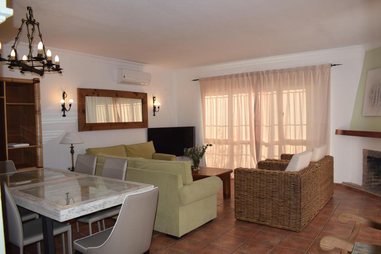 Villa María Elena, en Fuente del Gallo Conil De La Frontera Exterior foto